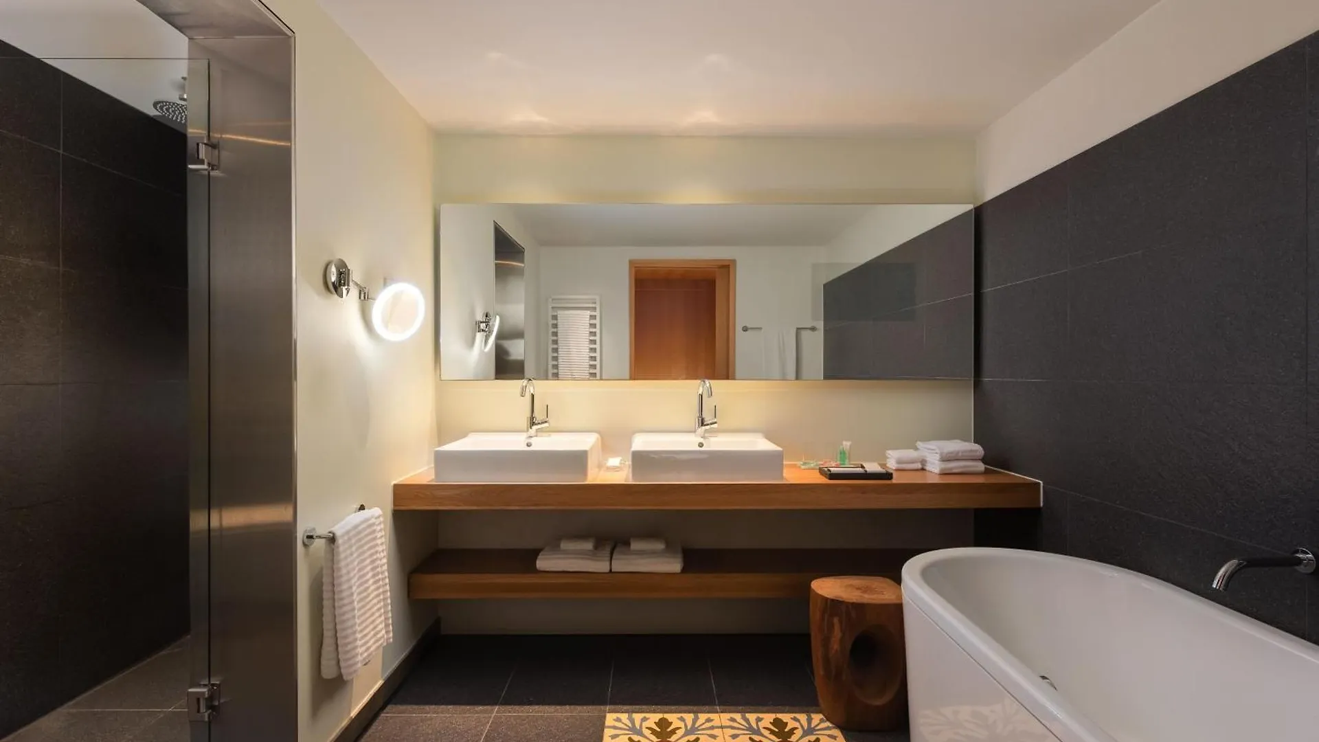 Le Meridien Barcelona Hotel