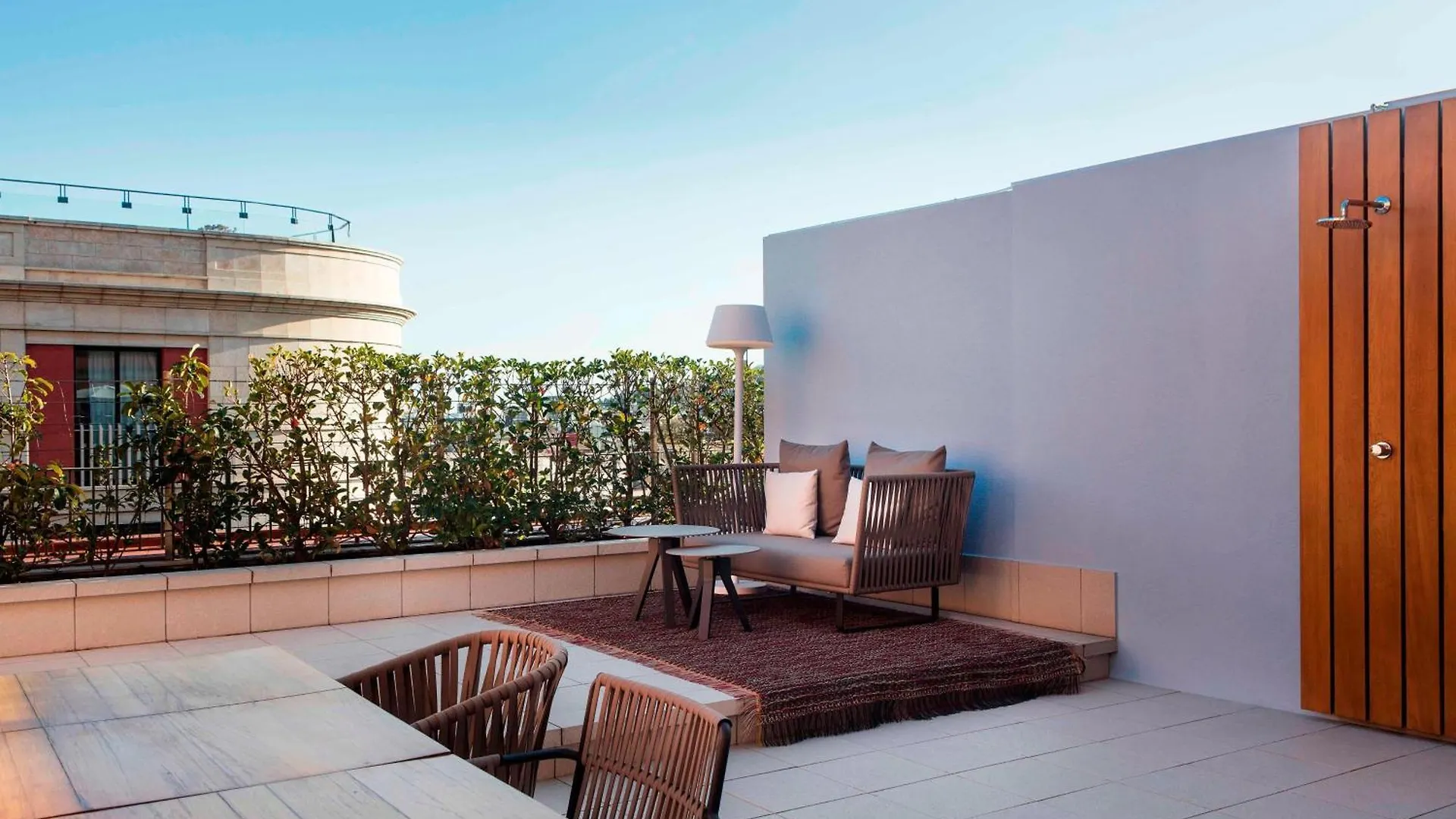 Le Meridien Barcelona Hotel