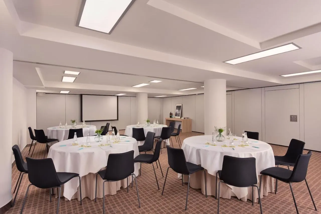 Le Meridien Barcelona Hotel