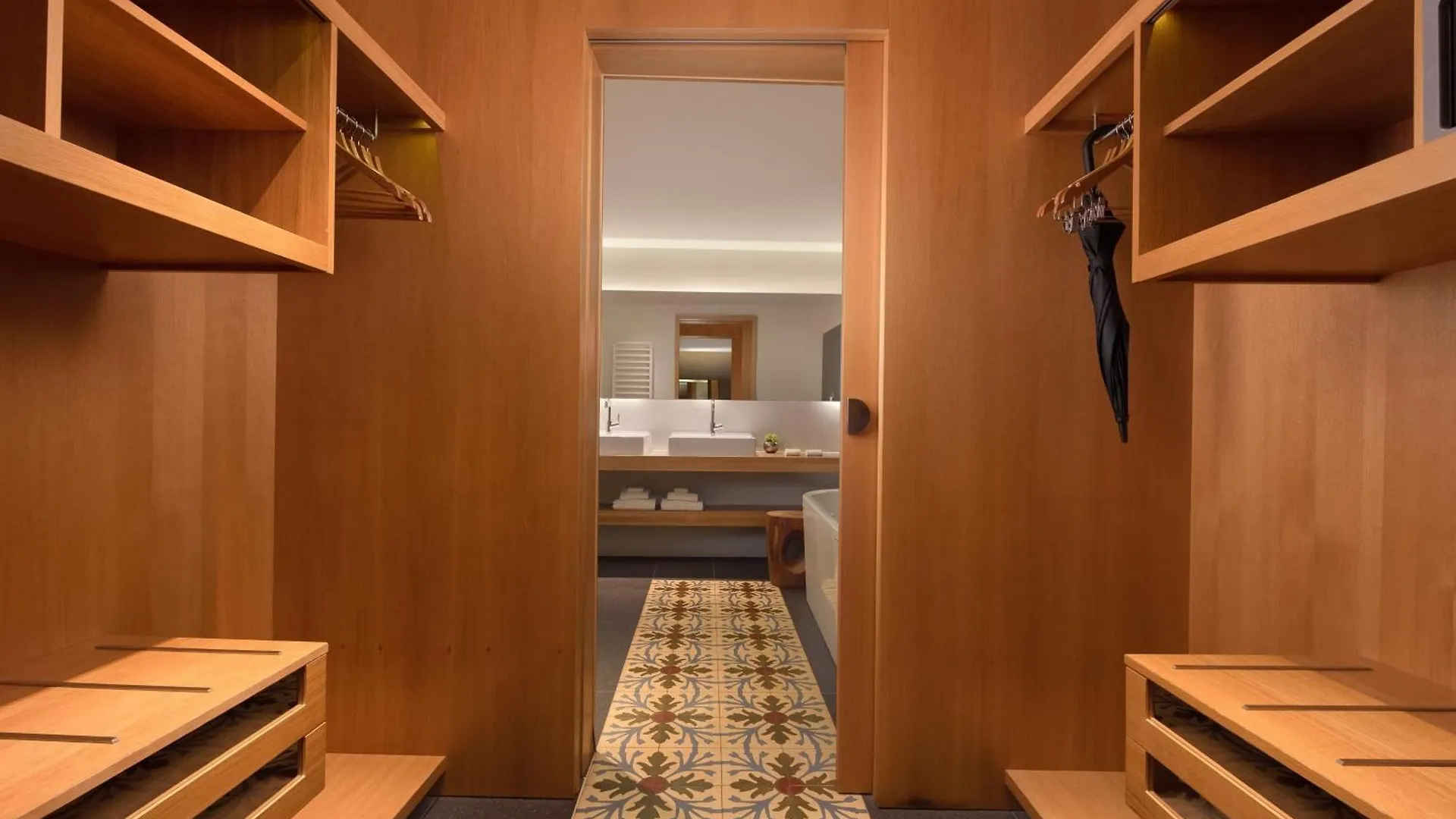 ***** Hotel Le Meridien Barcelona Spain