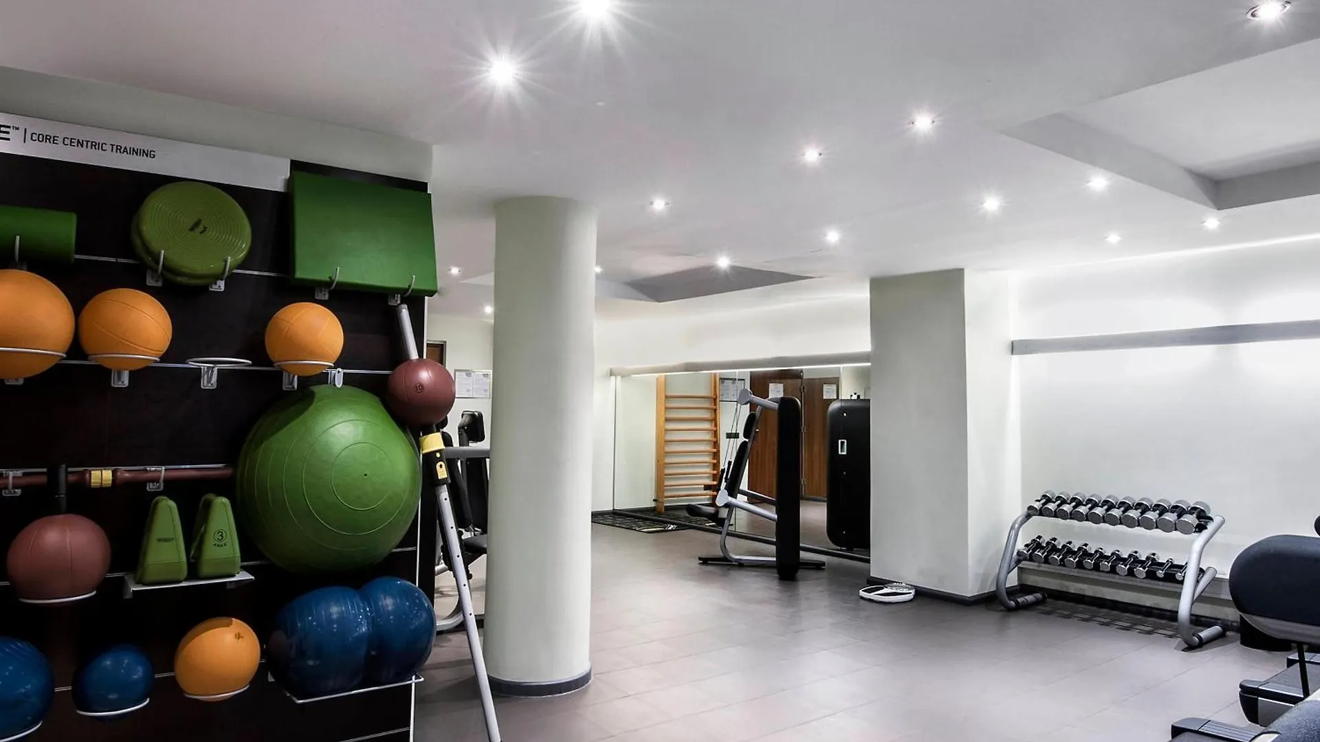 Le Meridien Barcelona 5*,  Spain